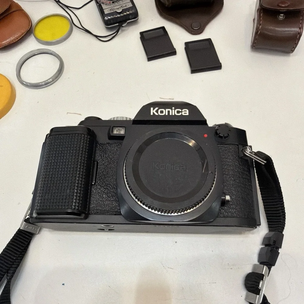 Lot of Vintage Camera / Accessories Konica, Vivitar, Spiratone, Miida, Lenses